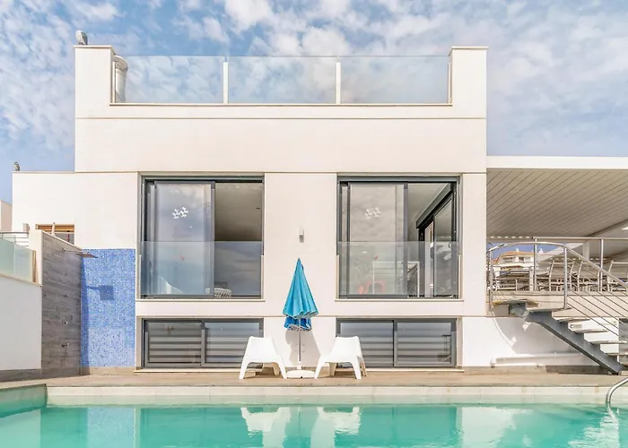 Cozy In Costa 托罗克斯科斯塔